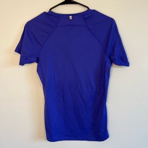 Nike Women’s Purple Dri Fit Tee Size Small - Picture 6 of 10